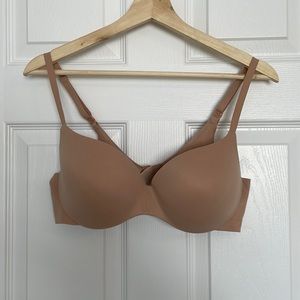 Victoria’s Secret lined demi bra